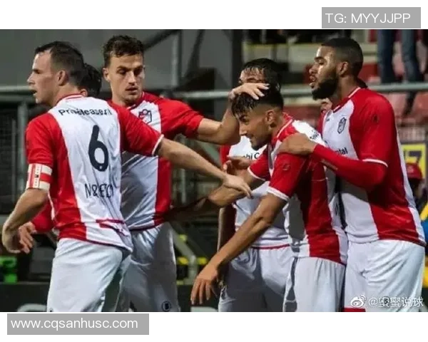 014埃门对阵芬落的精彩对决分析与赛后点评