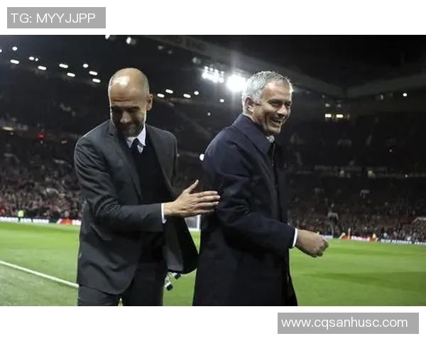 克鲁伊夫与穆里尼奥的战术对决与足球哲学的碰撞分析